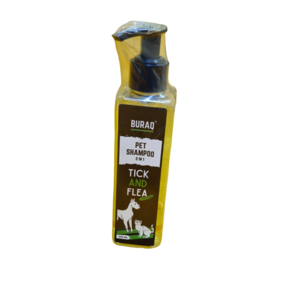 Tick and flea shampoo for cats and dogs